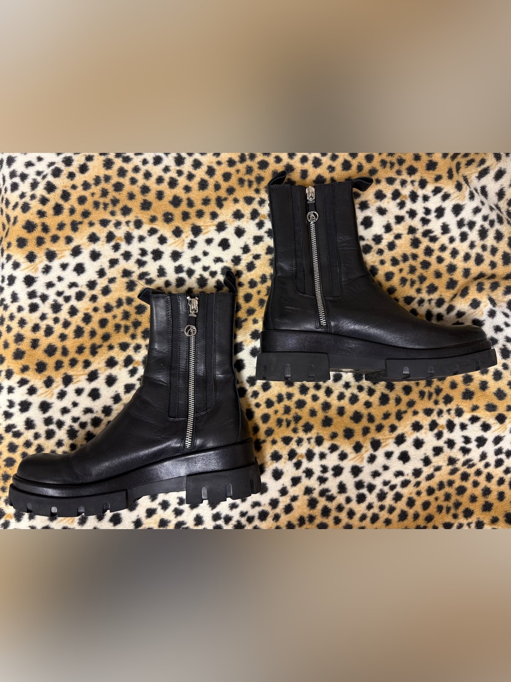 Browns Wishbone “Fortune” Boots Sz 8.5 - Picture 8 of 10